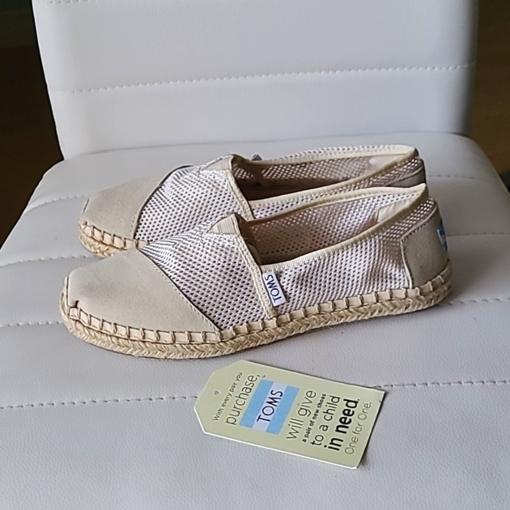 Toms Classic Mesh Flats ❤️